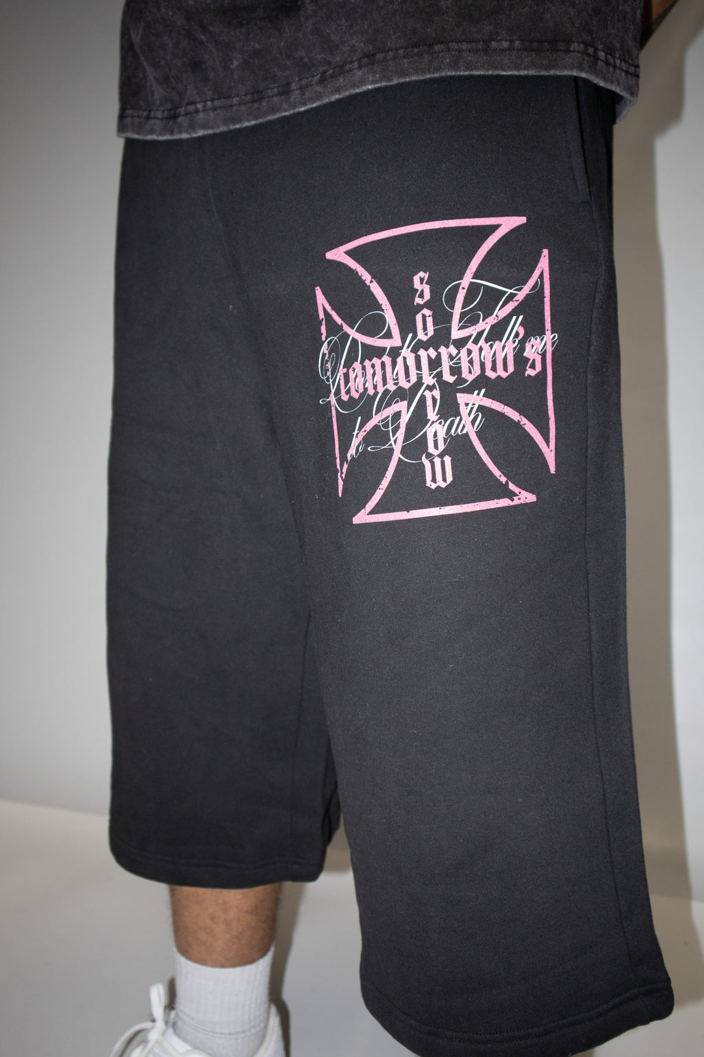 Don't Talk Me To Death Pink 3/4 Shorts